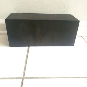 Small storage box